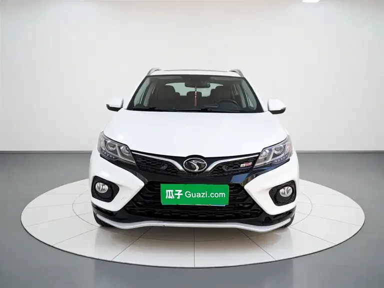 Soueast DX3 东南DX3 2018款 1.5 L 手动豪华型
