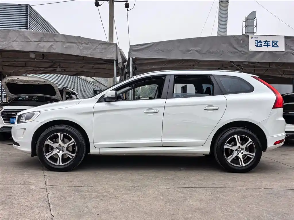 Volvo XC60 (Import) T5 Smart Grace