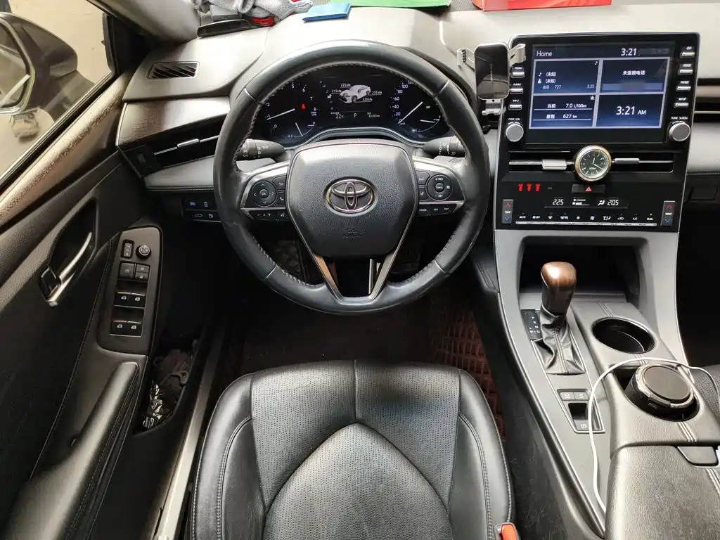 Avalon 2.0 L Luxury CN-VI