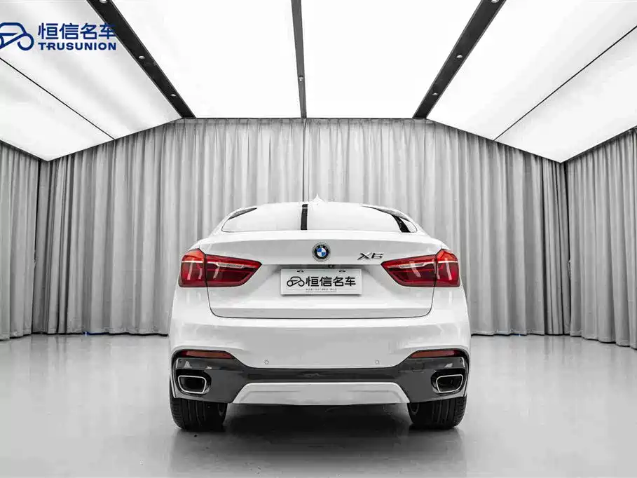 BMW X6 xDrive28 i M Sport Package