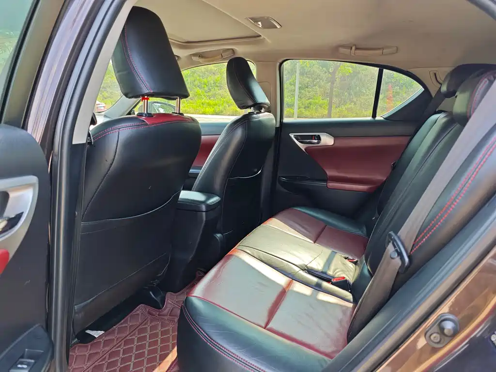 Lexus CT CT200 h F-Sport