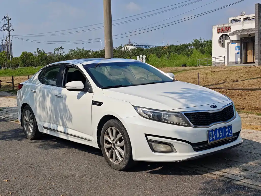 Kia K5 起亚K5 2014款 2.0 L 自动GLS