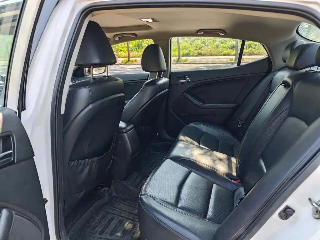 Kia K5 起亚K5 2014款 2.0 L 自动GLS