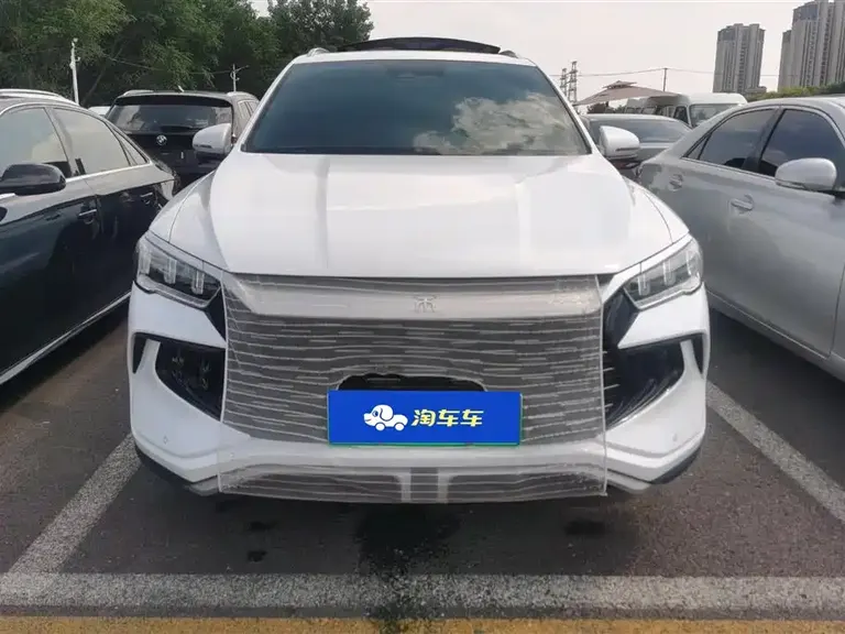 BYD Song Pro NEV Champion DM-i 110 KM Transcend
