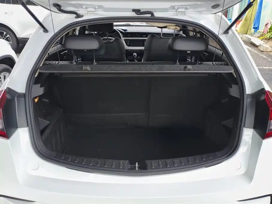 Vision X3 Upgraded 1.5 L CVT Elite