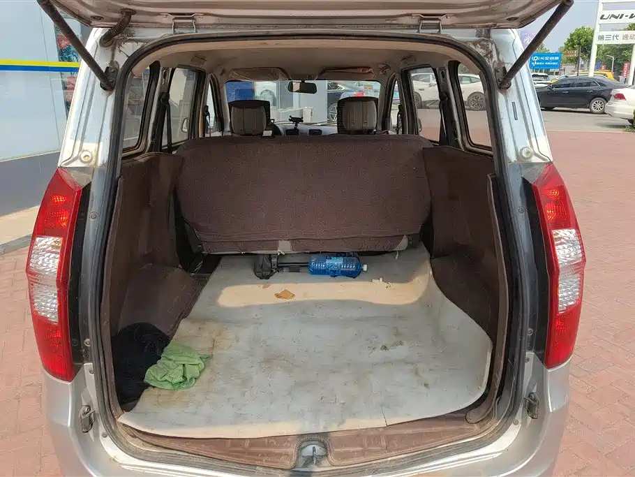 Wuling Hongguang 1.5 L S Basic CN-IV