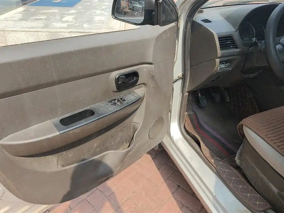 Wuling Hongguang 1.5 L S Basic CN-IV