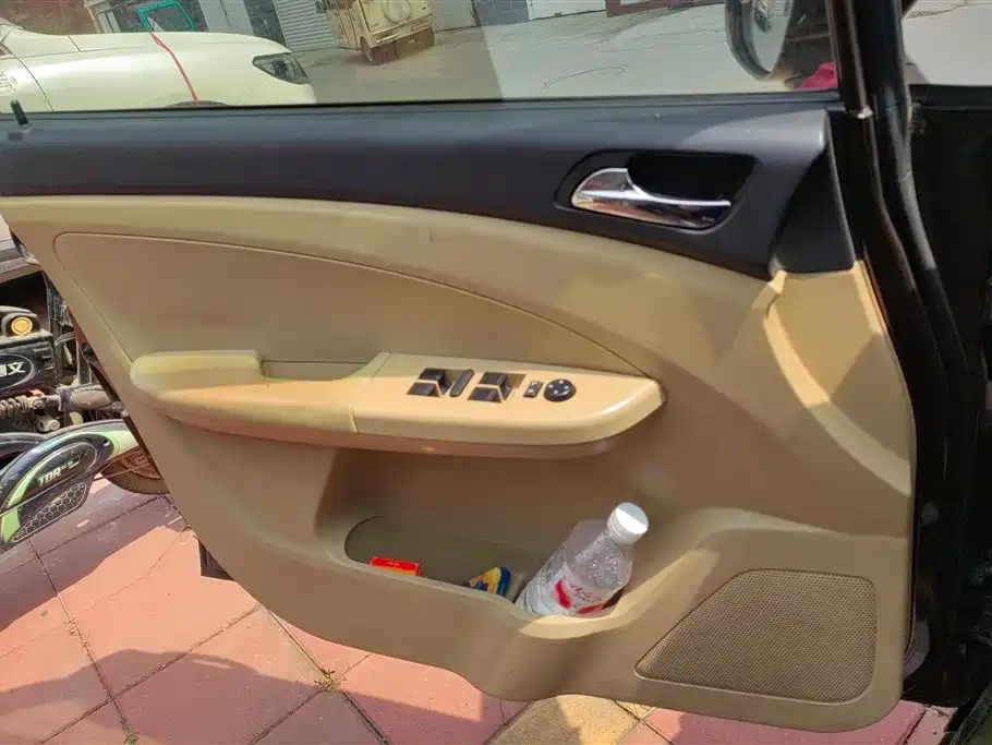 Cowin C3 1.5 L Manual Gold Diamond