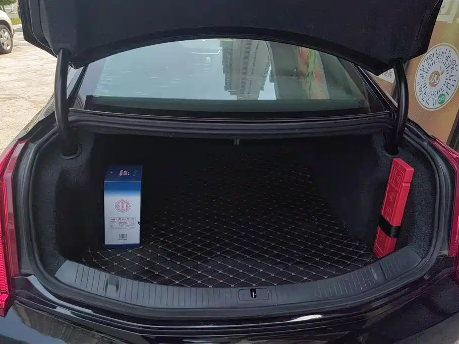 Cadillac XTS 28 T Tech