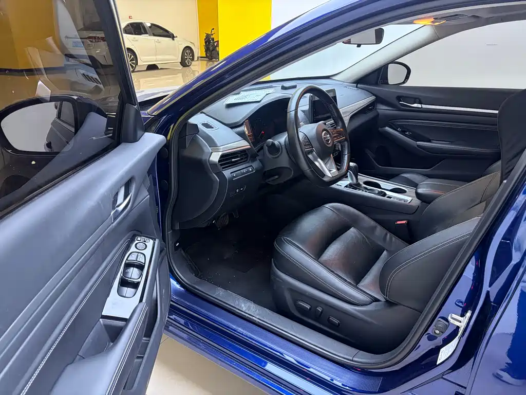 Teana Facelift 2.0 L XL Comfort