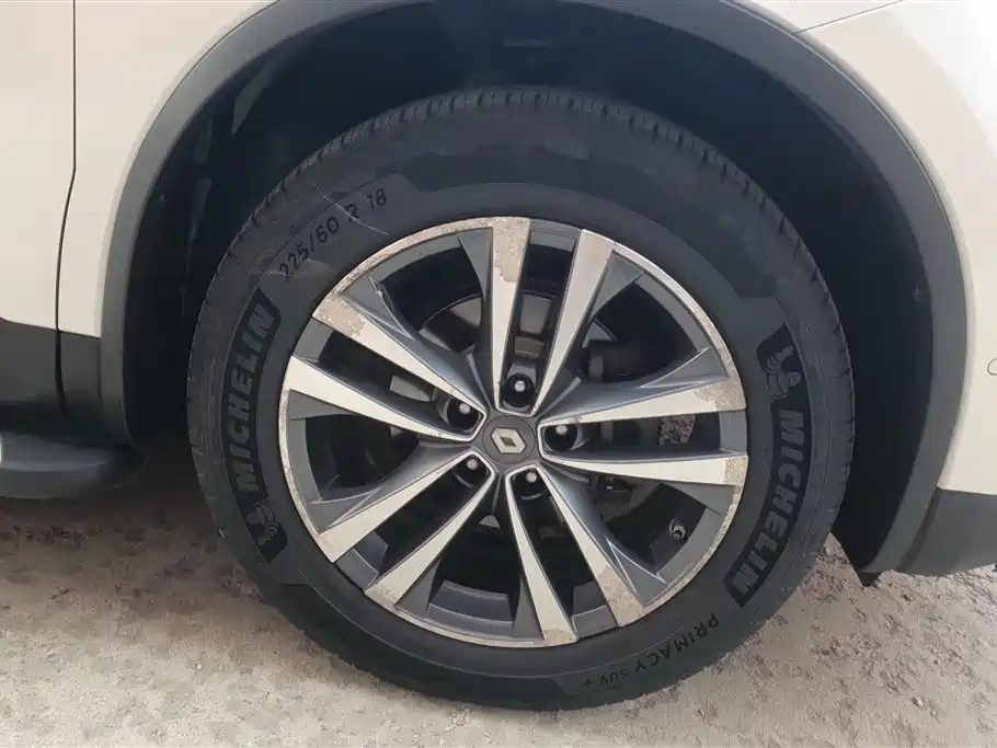 Koleos 2.5 L 4 WD Supreme