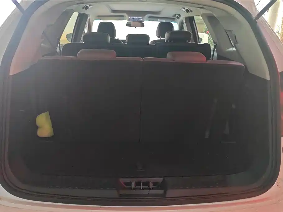 Jetour X90 PLUS 1.6 TD DCT Elite 7-seat