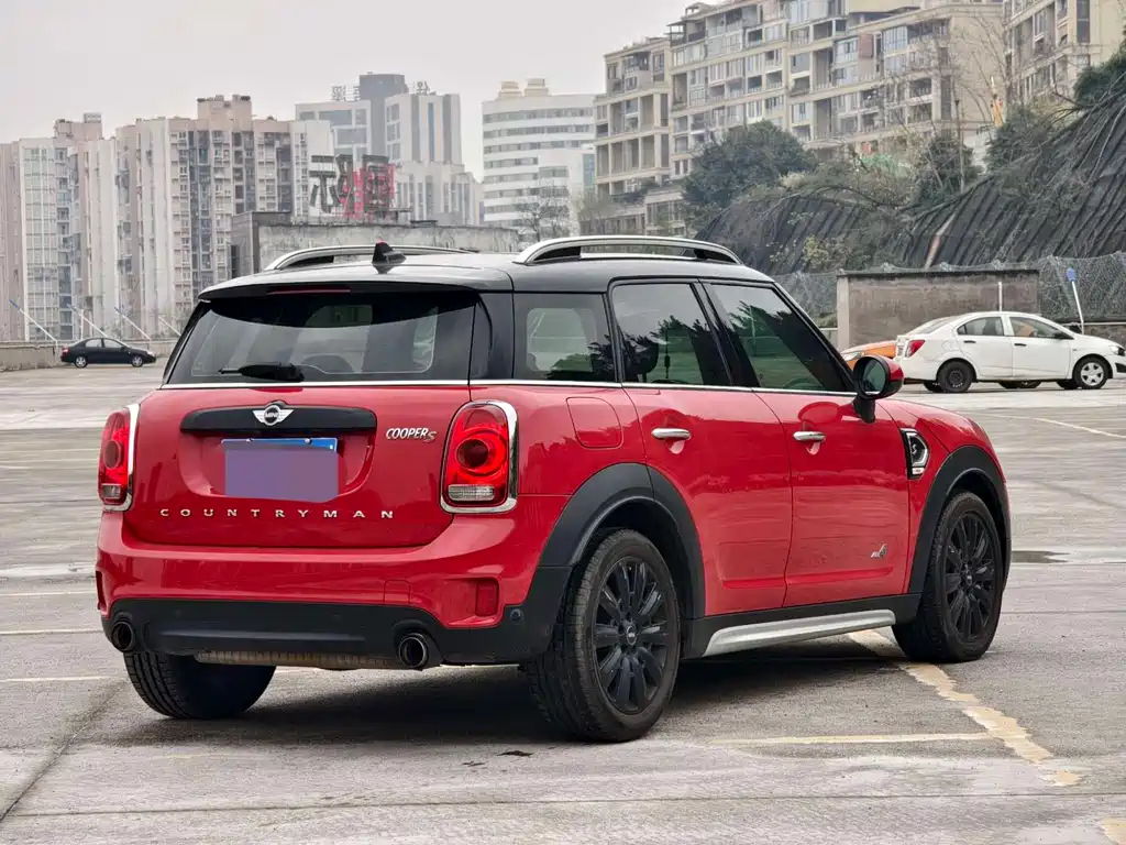 MINI COUNTRYMAN 2.0 T COOPER S ALL4 Traveller