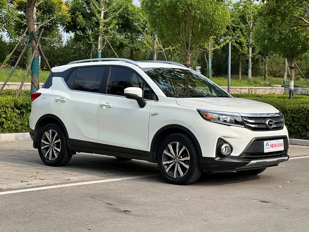 GAC Trumpchi GS3 235 T Auto Elite
