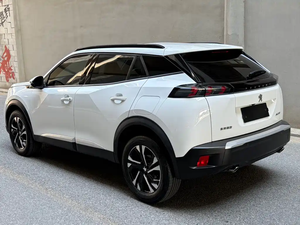 Peugeot 2008 2022 230 THP THE ONE