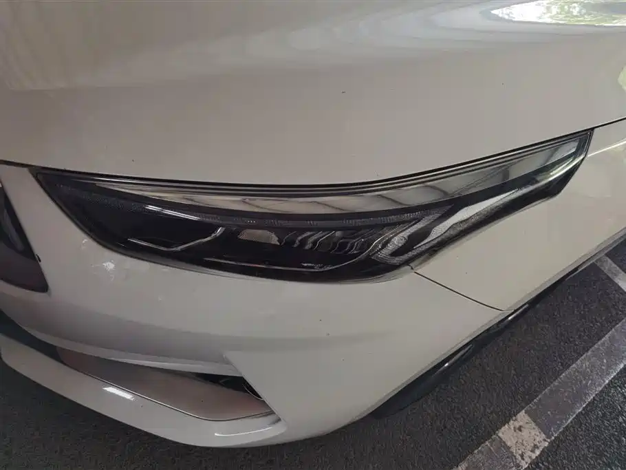 Kia K3 1.5 L CVT Smart Enjoyment Connected