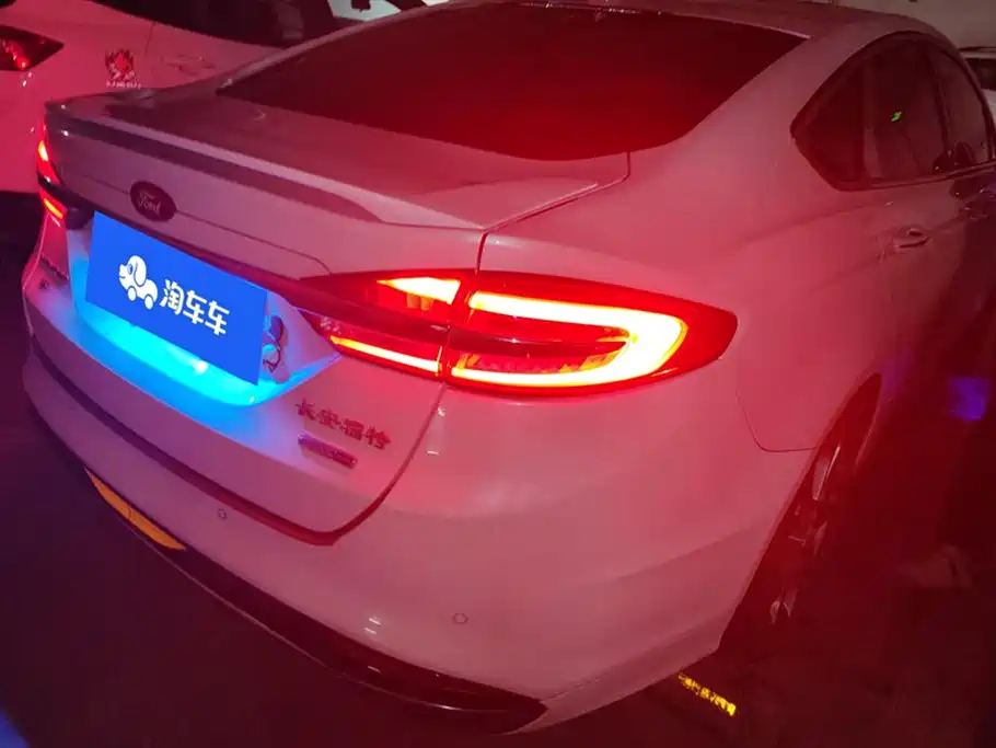 Mondeo EcoBoost 245 Luxury Sport