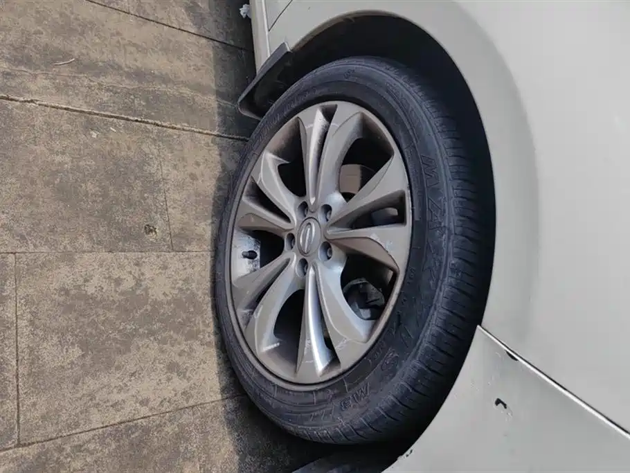 Trumpchi GA6 235 T DCT Elite