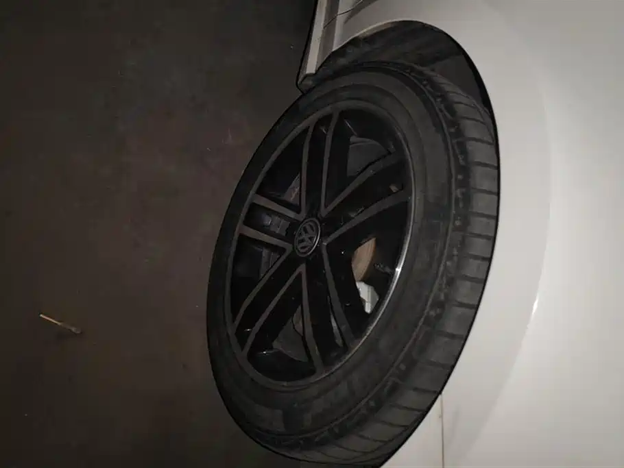 Lamando 280 TSI DSG Comfort