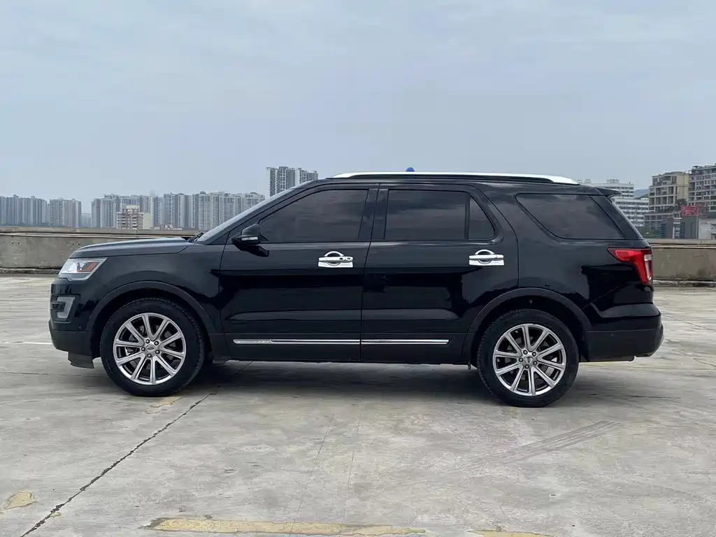 Explorer (Import) 2.3 T Elite