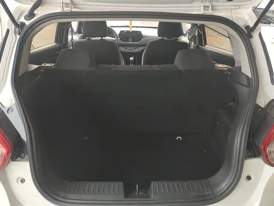 Baojun 310 1.2 L Manual Value