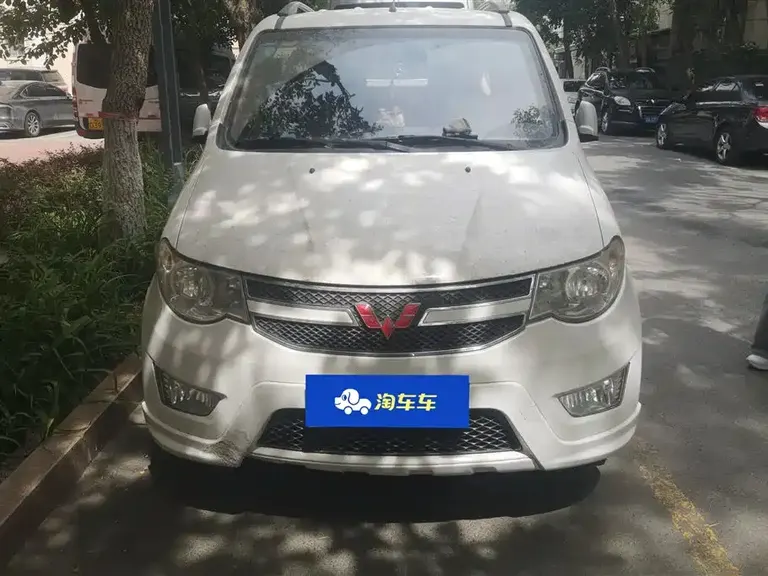 Wuling Hongguang 1.2 L S Basic CN-V