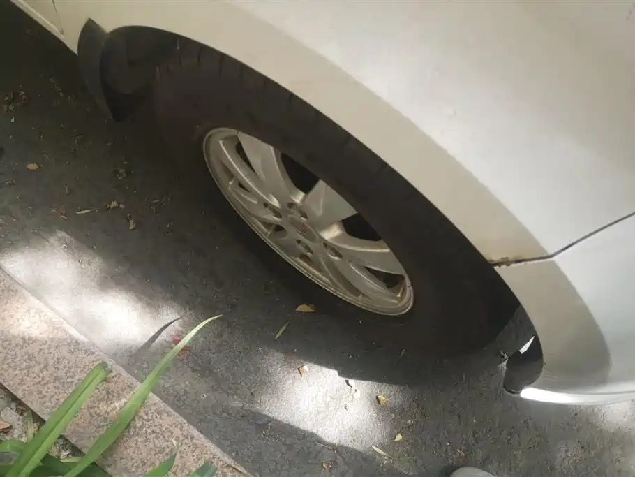 Wuling Hongguang 1.2 L S Basic CN-V