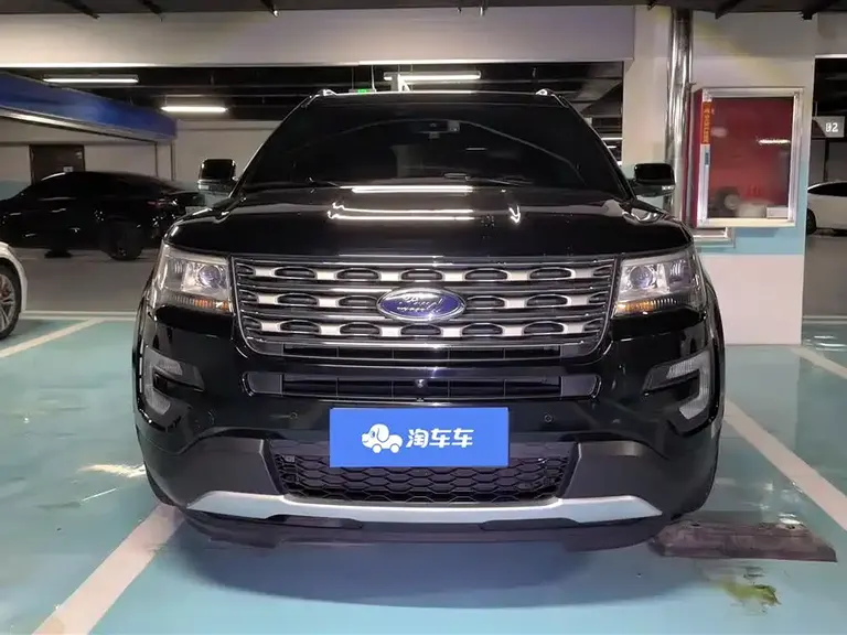 Ford Explorer (Import) 2.3 T Elite