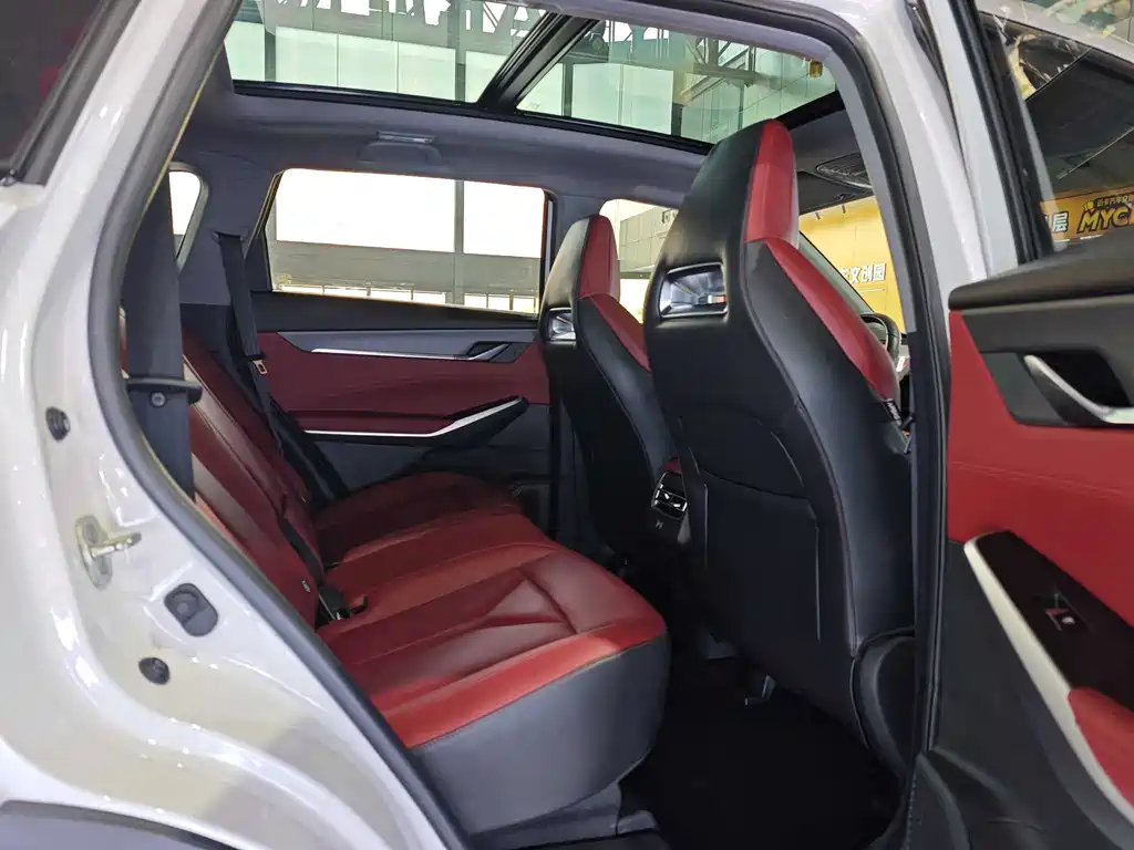 Changan CS75 PLUS 2 nd Gen 1.5 T Auto Premium