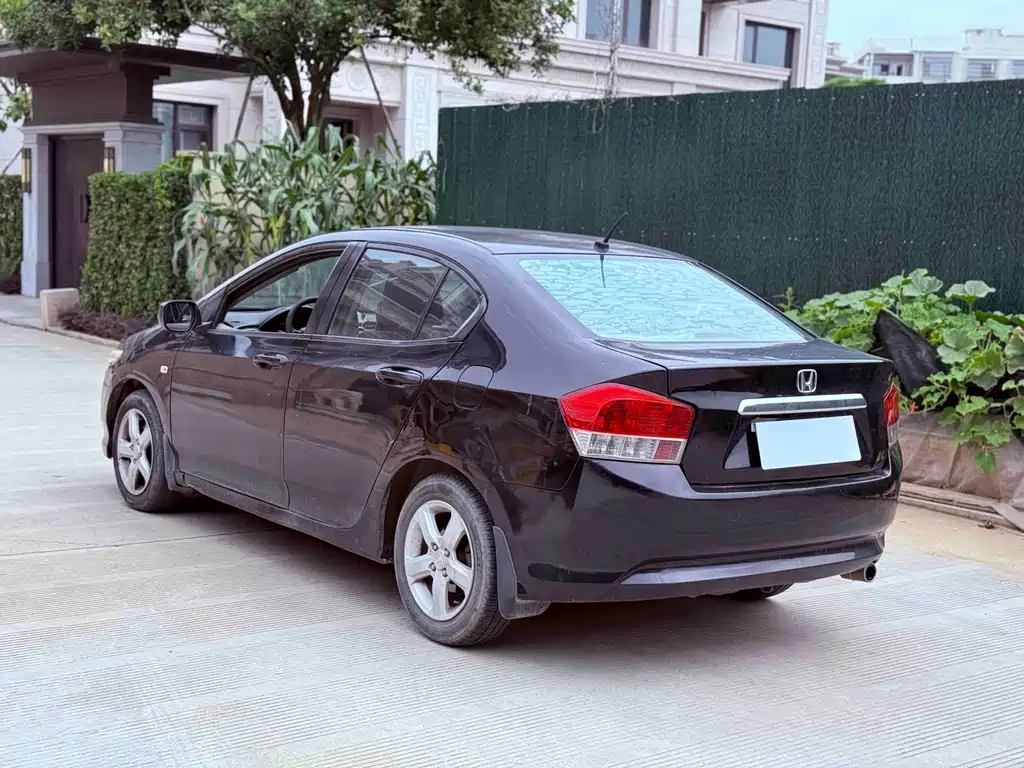 City Classic 1.5 L Auto Elite