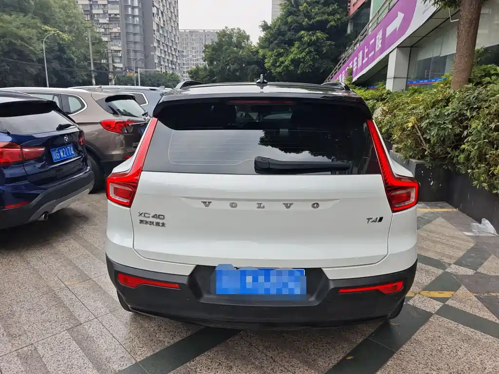 Volvo XC40 T4 4 WD Smart Vision Sport