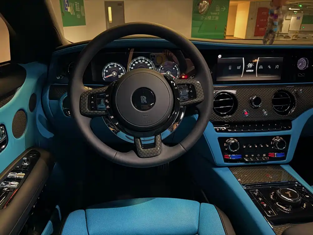 Ghost 6.7 T Black Badge