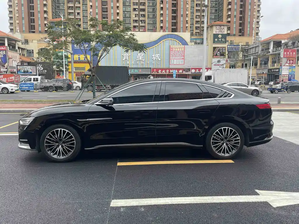 Han DM 4 WD Performance Distinguished
