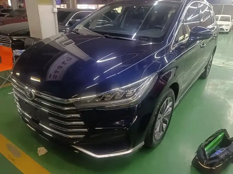 BYD Song MAX Upgraded 1.5 T Auto Luxury 7-seat