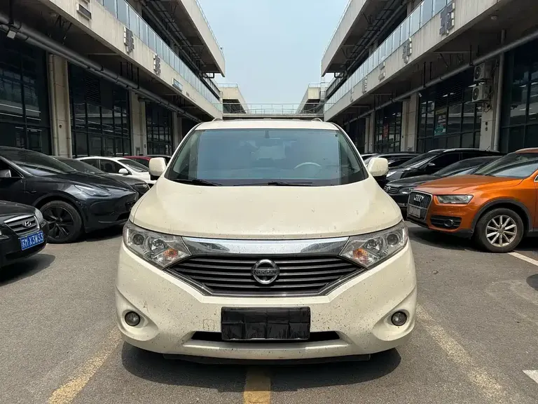Nissan Quest 3.5 L SL