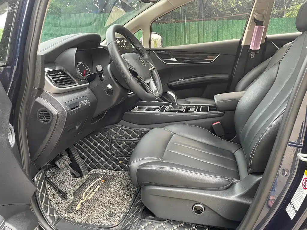 Song MAX 1.5 T Auto Connected Wise Motion 6-seat CN-VI