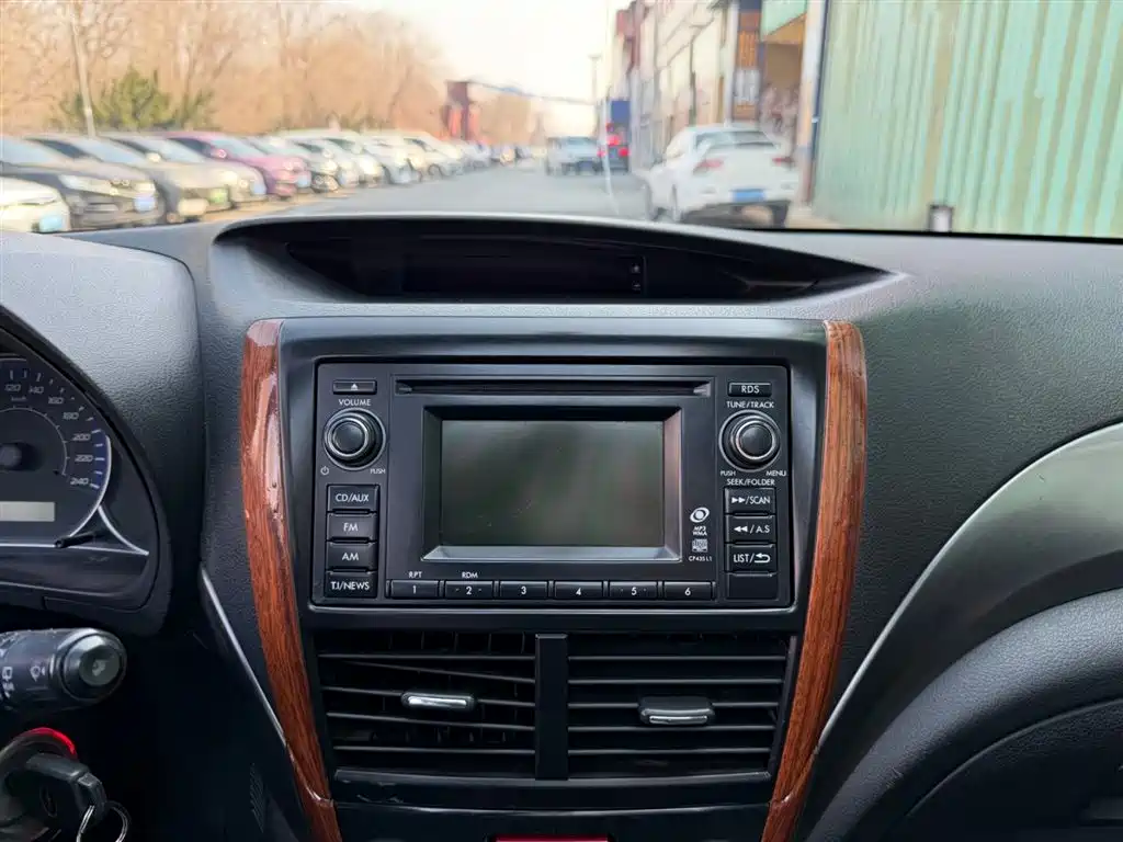 Forester 2.5 XS Auto Luxury Navigation
