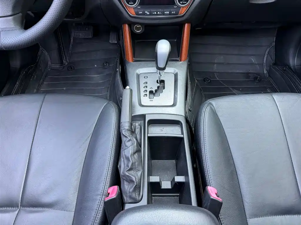 Forester 2.5 XS Auto Luxury Navigation