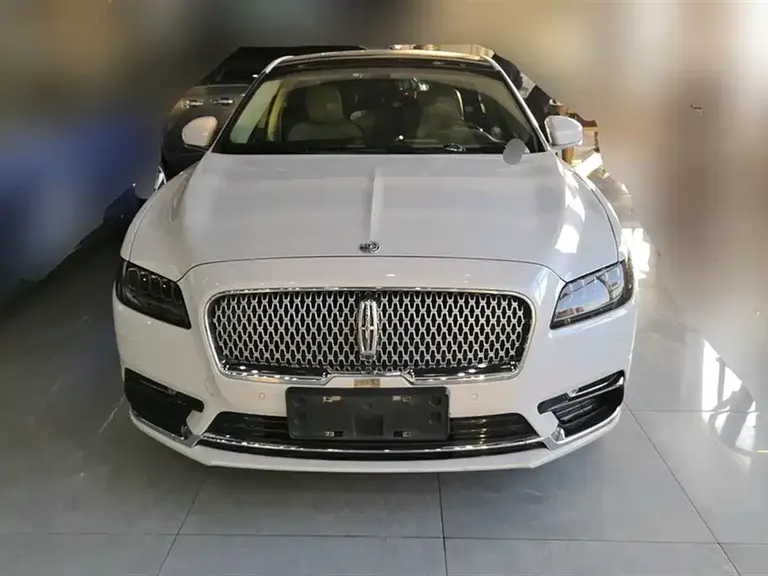 Lincoln Continental 2.0 T 2 WD Honor Shine