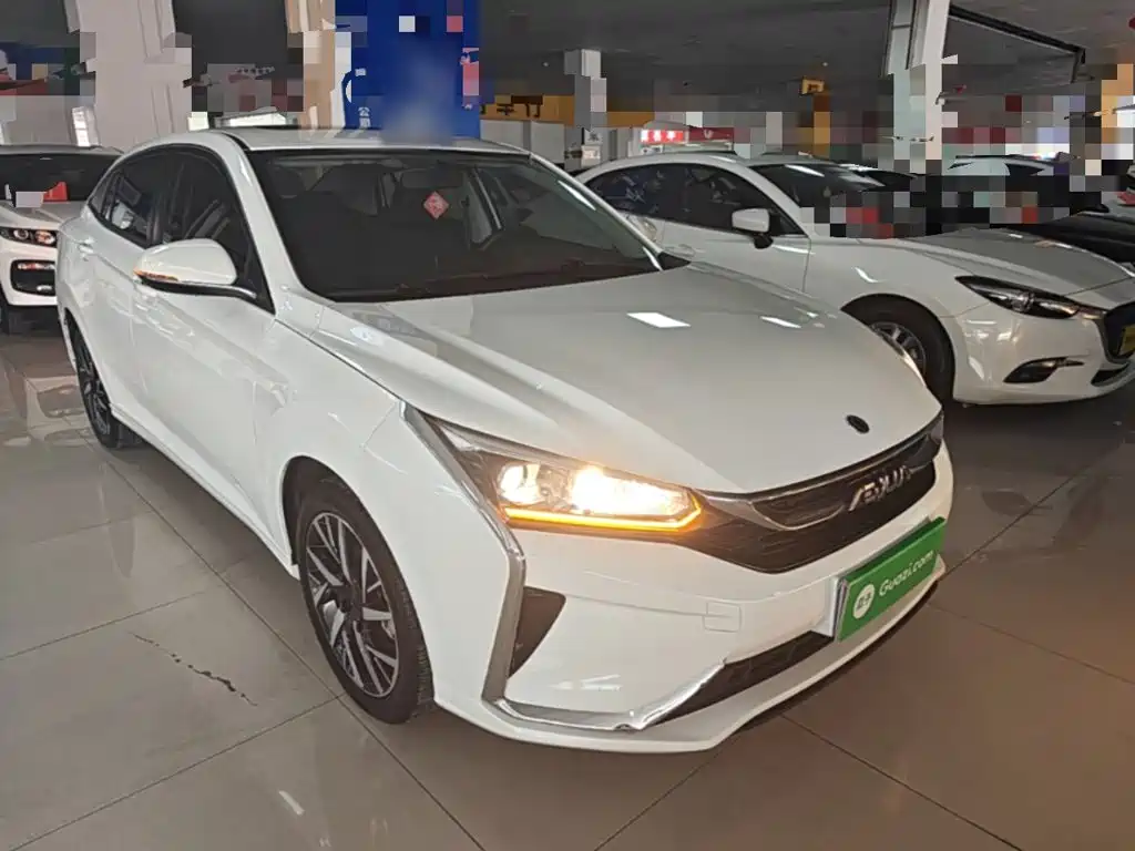 Yixuan 奕炫 2020款 230 T 自动炫目赛道版