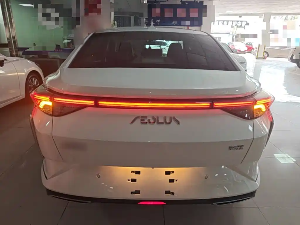 Yixuan 奕炫 2020款 230 T 自动炫目赛道版