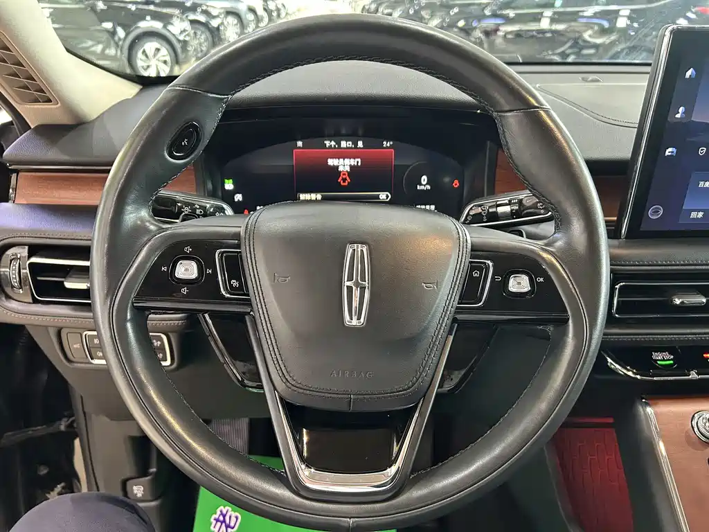 Aviator 3.0 T V6 4 WD Premium