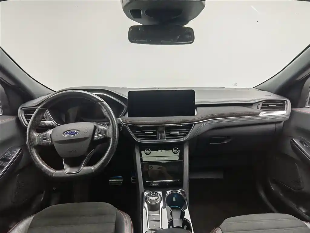 Escape EcoBoost 245 4 WD Indulge ST-LINE