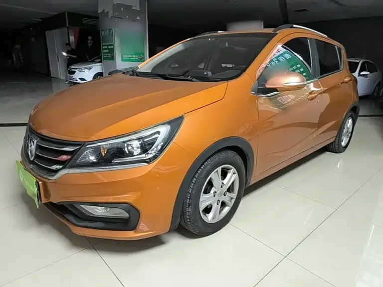 Baojun 310 1.5 L Manual Luxury