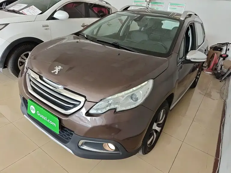 Peugeot 2008 2014 1.6 L Auto Navigator