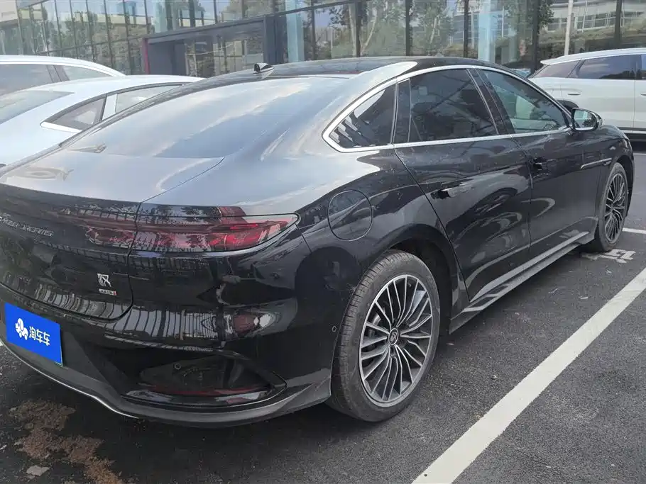 Han DM-i Smart Drive 125 KM Lidar Flagship