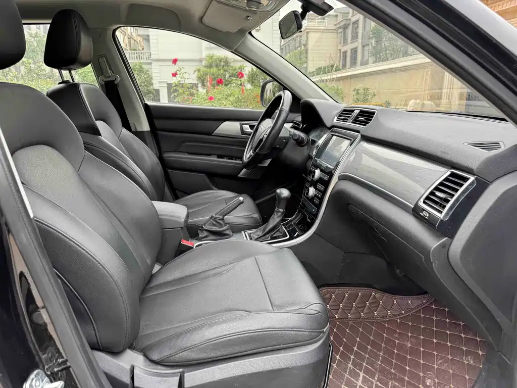 Haval H2 Red Label 1.5 T Auto 2 WD Luxury
