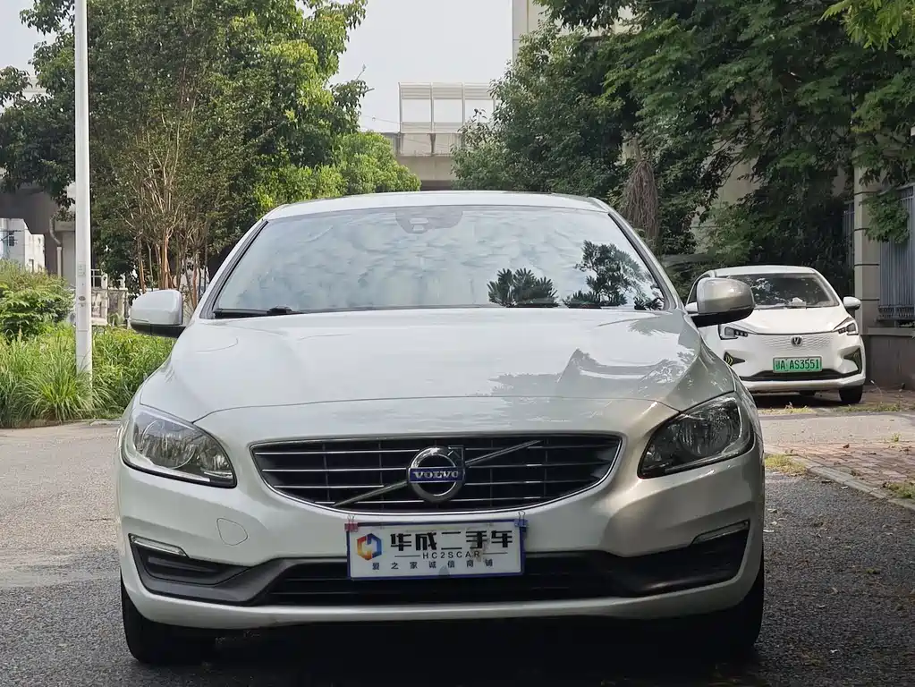 Volvo S60 沃尔沃S60 2017款 S60 L T3 智行版