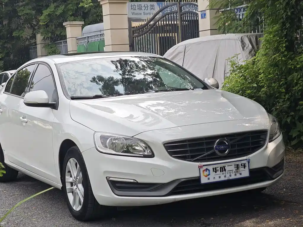 Volvo S60 沃尔沃S60 2017款 S60 L T3 智行版