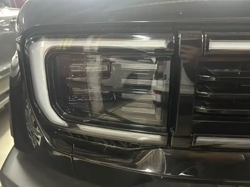 BAIC BJ40 2.0 D New Blade Hero Cross